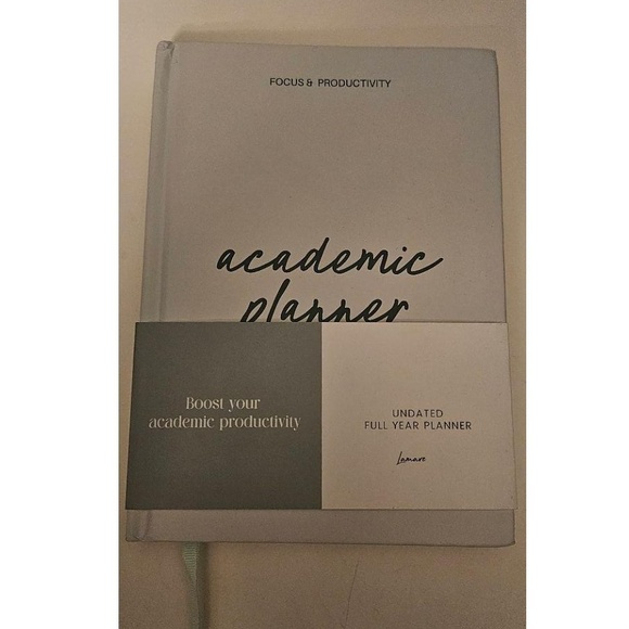 Lamare Academic Planner Productivity Focused Undated Full Year Light Grey - Picture 1 of 3